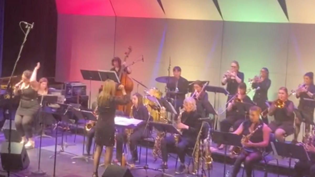 The Sister Jazz Orchestra plays Chelsea McBride
